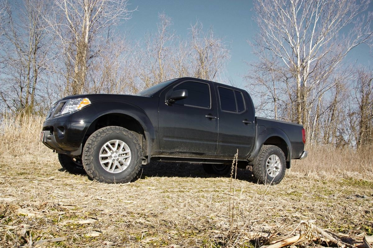 2.5 Inch Leveling Kit | Red Spacers | Nissan Frontier (05-25)/Xterra (05-15) 