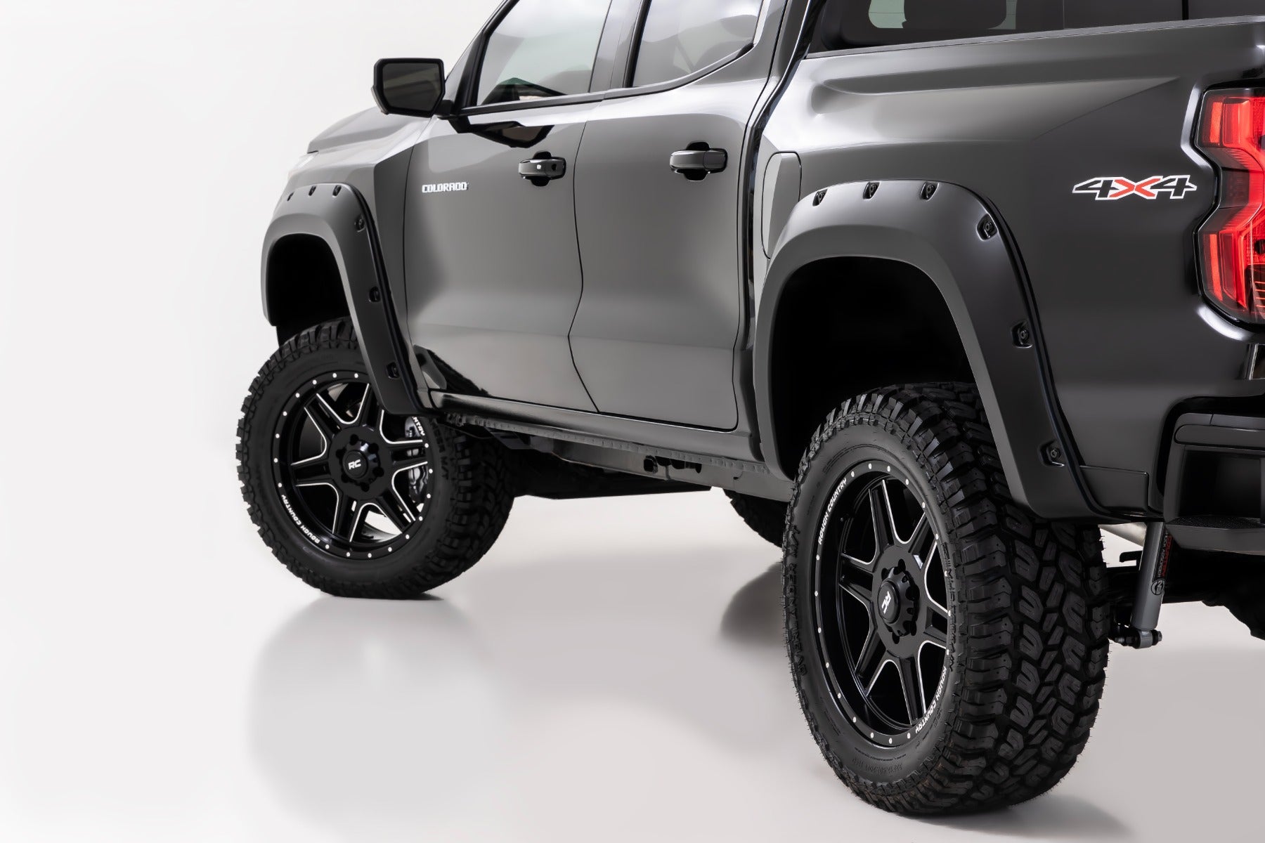 Pocket Fender Flares | GBA Gloss Black | Chevy Colorado 2WD/4WD (2023-2025)