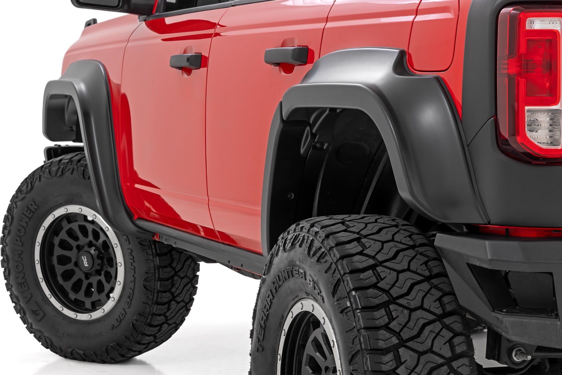 Fender Flares | M7 Carbonized Gray | Ford Bronco 4WD (2021-2025)
