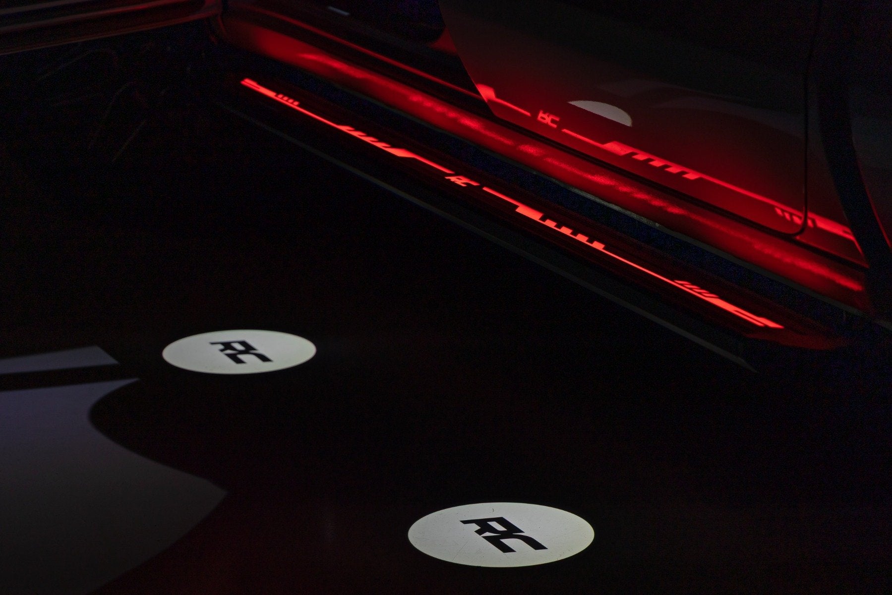 Multi-Color LED Running Boards | Crew Cab | Chevy/GMC 1500/2500HD/3500HD (19-25 & Classic)