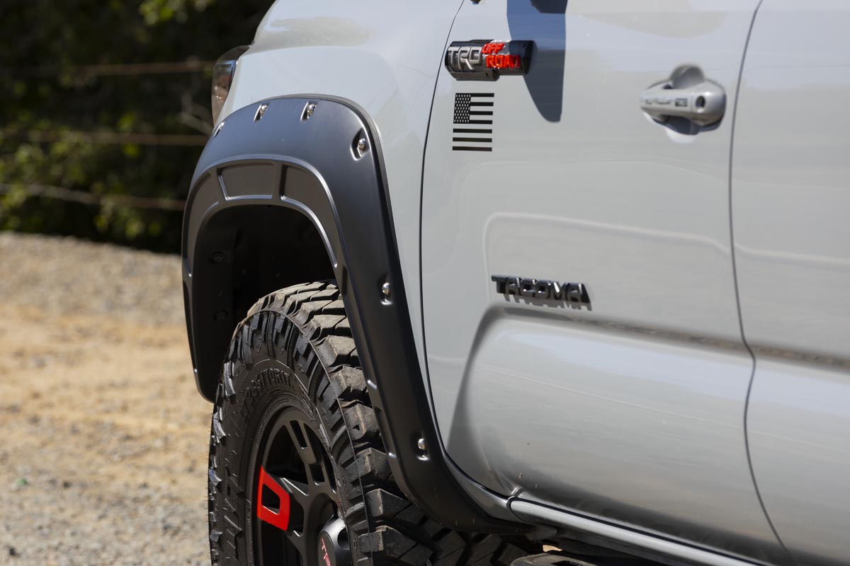 Fender Flares | Defender | 089 Wind Chill | Toyota Tacoma 2WD/4WD (2016-2023)